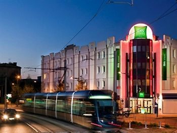 Ibis Styles Gare Saint-jean Burdeos